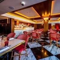 Café de Noël au Fouquet's