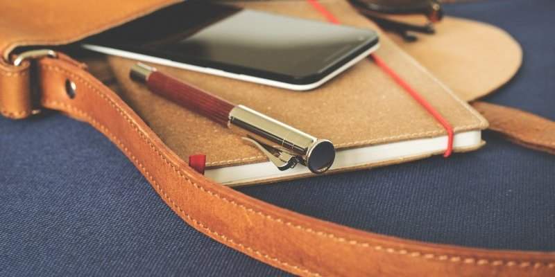 Numéros utiles et applications à télécharger